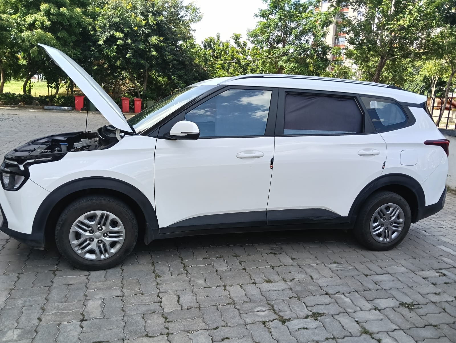 Kia Carens(2023-2024) Premium 1.5 Petrol 7 Str